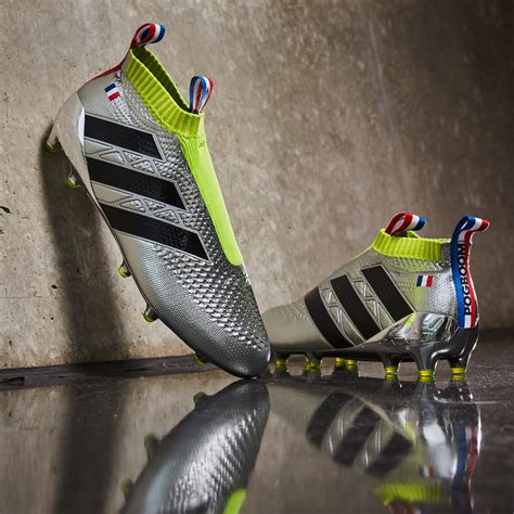 adidas paul pogba boots.